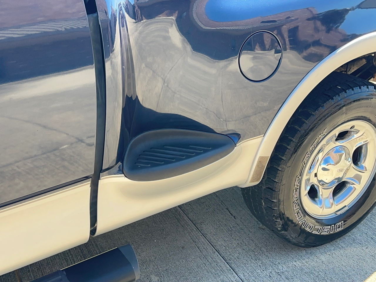 Ford F-150 Lariat SuperCab Flareside 2WD 2003