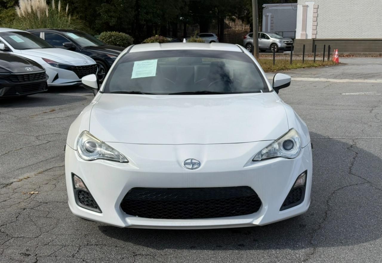 Scion FR-S 2dr Cpe Auto (Natl) 2016