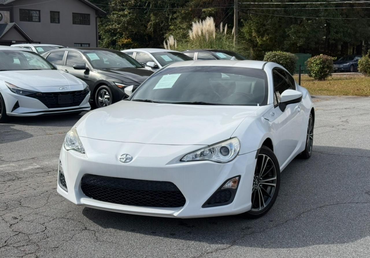 Scion FR-S 2dr Cpe Auto (Natl) 2016