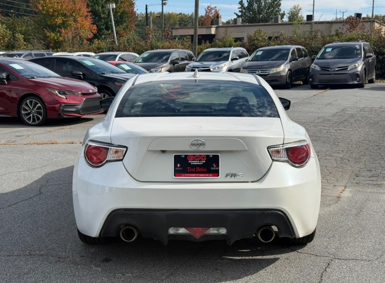 Scion FR-S 2dr Cpe Auto (Natl) 2016