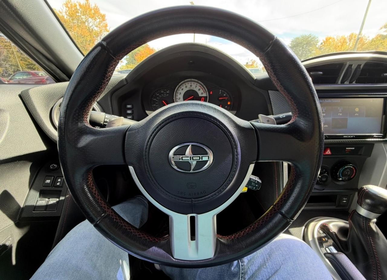Scion FR-S 2dr Cpe Auto (Natl) 2016