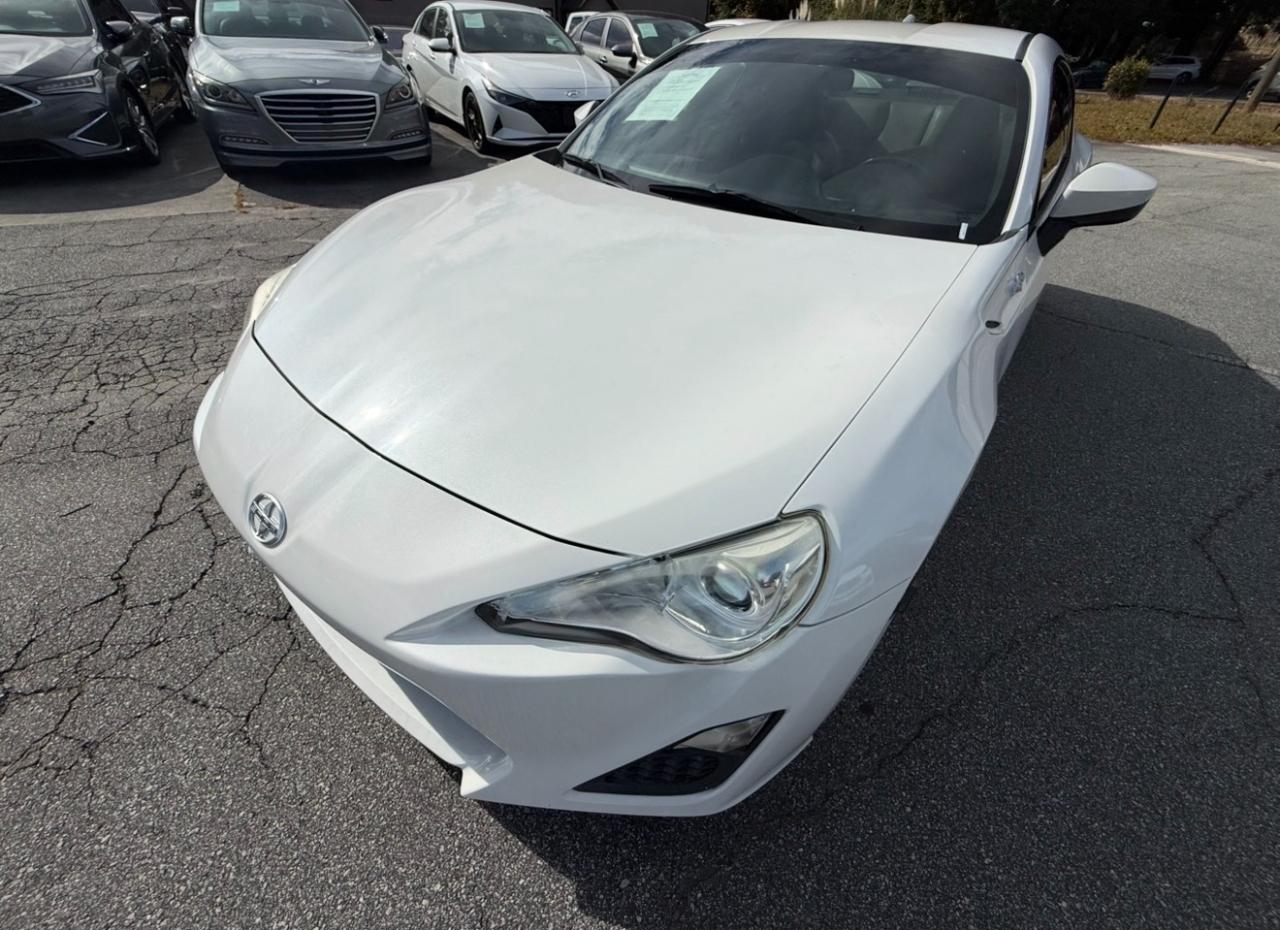 Scion FR-S 2dr Cpe Auto (Natl) 2016