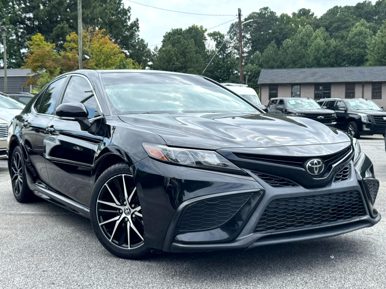 2021 Toyota Camry SE Auto (Natl)