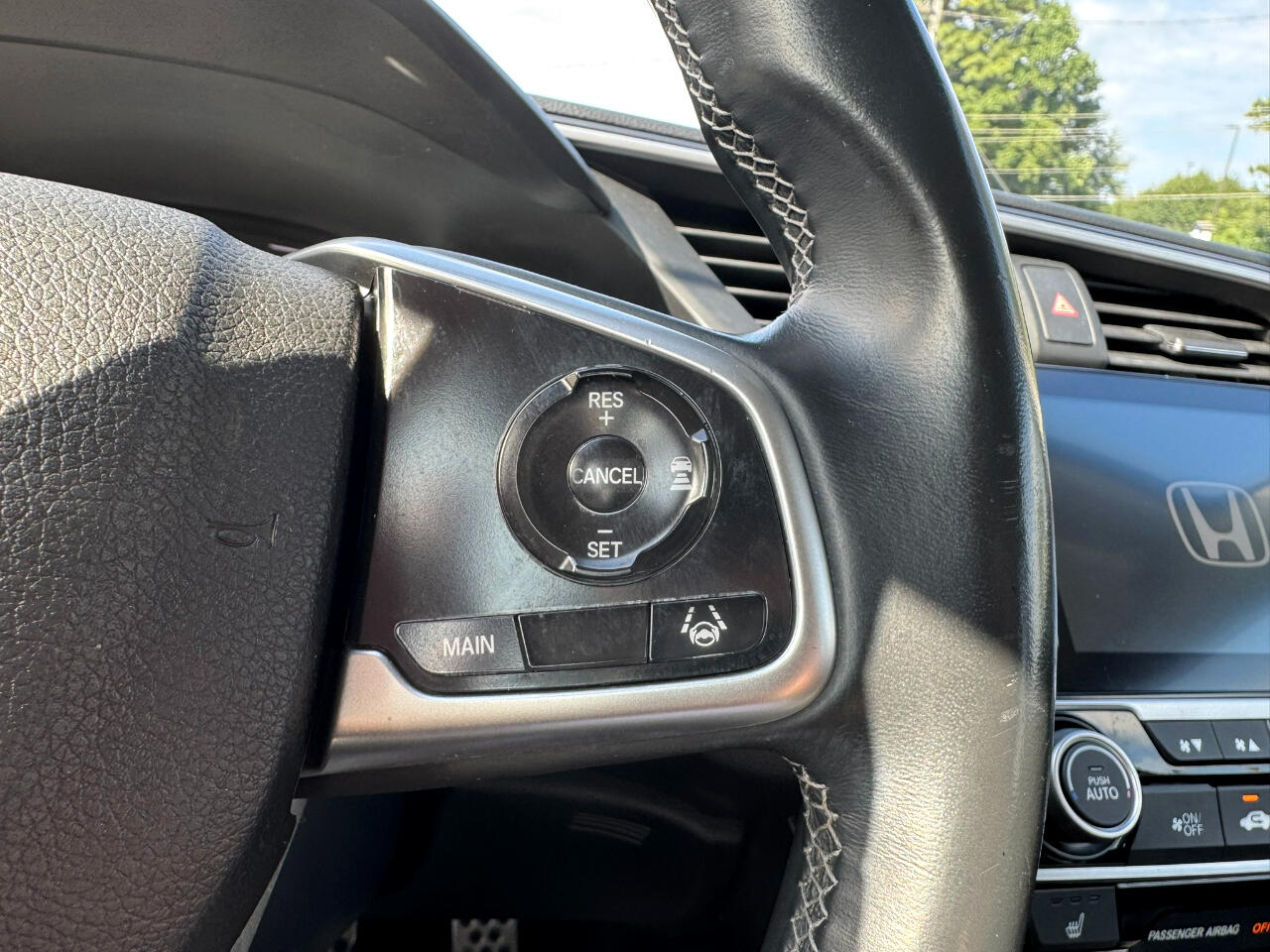 Honda Civic Sedan Touring CVT 2019 Honda Civic Sedan Touring CVT 2019