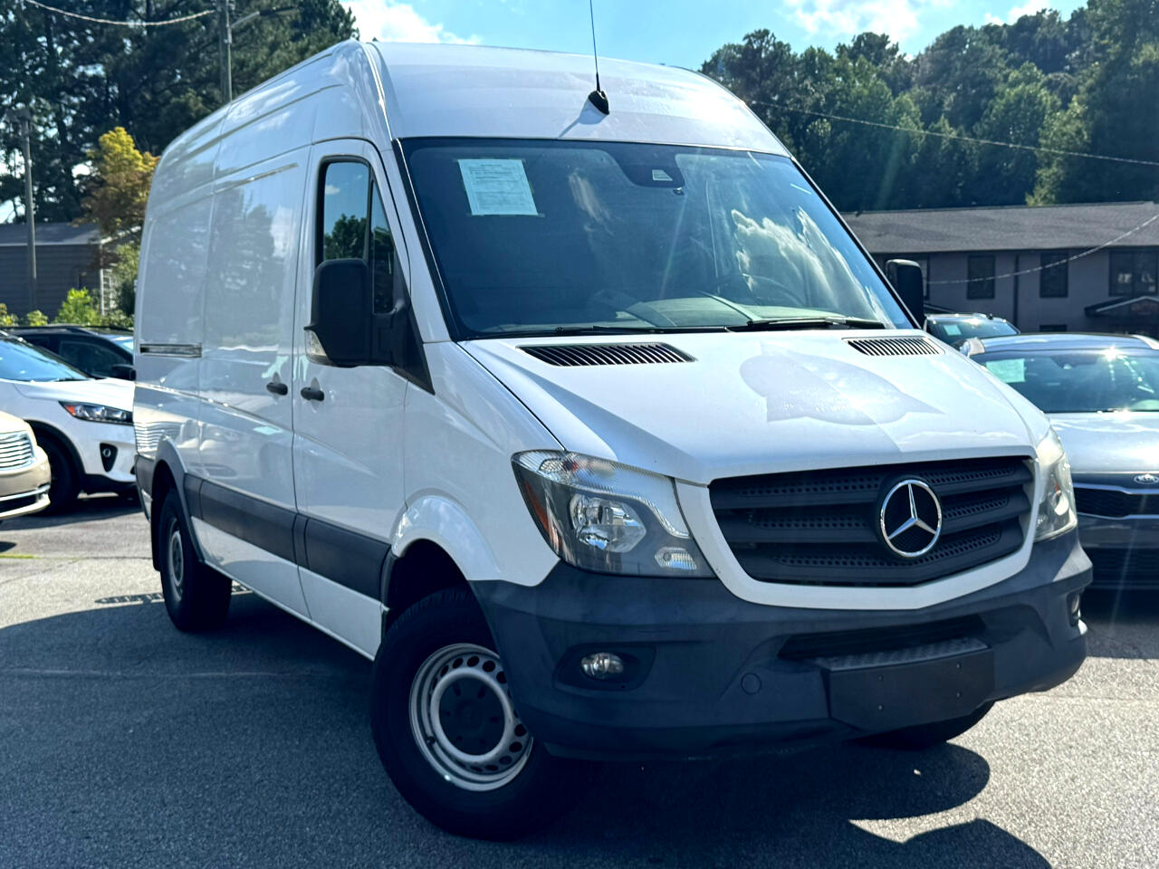 2017 Mercedes-Benz Sprinter Cargo Van 2500 Standard Roof V6 144" Worker RWD