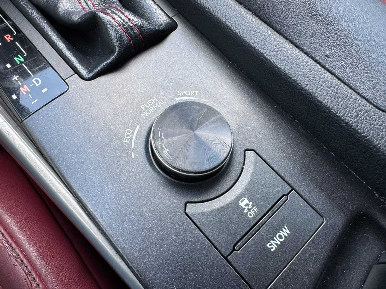 2015 Lexus IS 250 photo 26