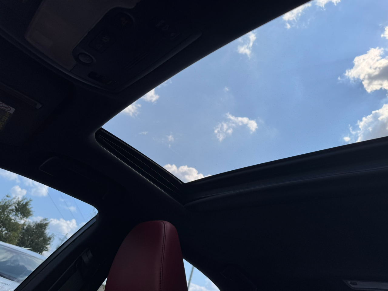 2015 Lexus IS 250 photo 28