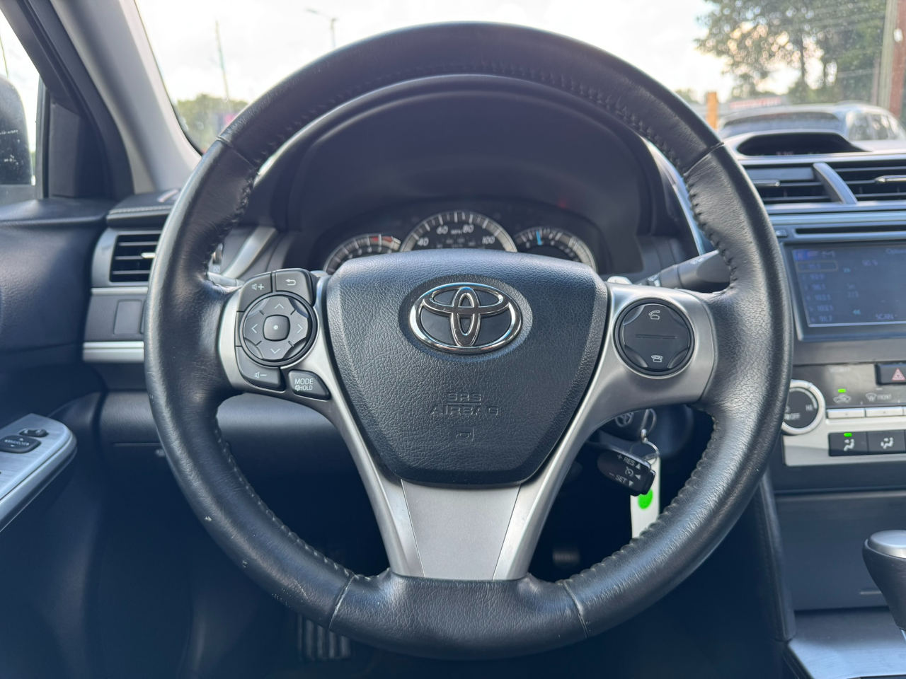 Toyota Camry 4dr Sdn I4 Auto XLE (Natl) 2013 Toyota Camry 4dr Sdn I4 Auto XLE (Natl) 2013