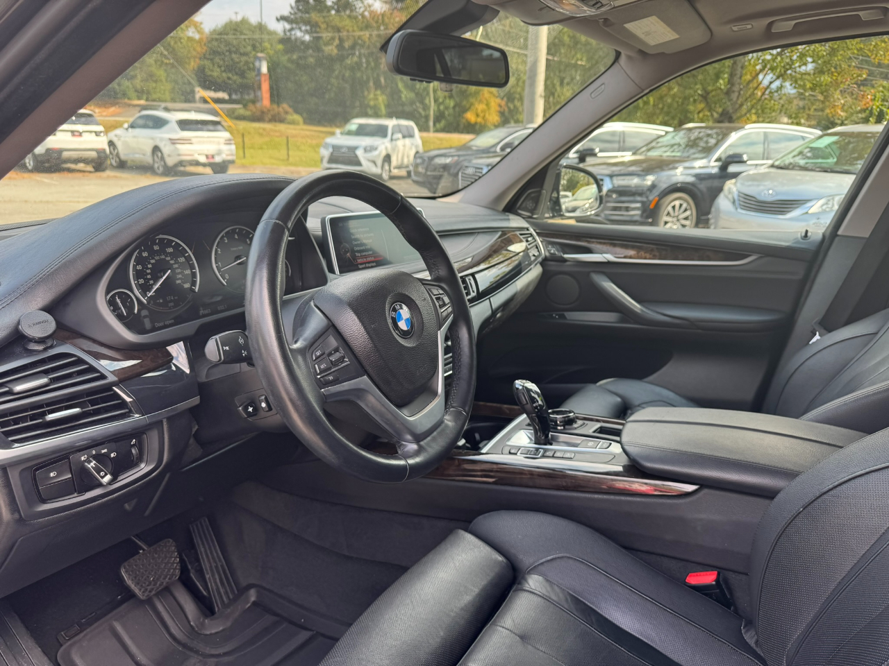 BMW X5 AWD 4dr xDrive50i 2015 BMW X5 AWD 4dr xDrive50i 2015
