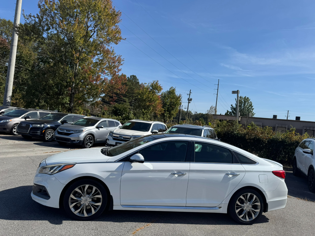 Hyundai Sonata 4dr Sdn 2.0T Limited w/Gray Accents 2015 Hyundai Sonata 4dr Sdn 2.0T Limited w/Gray Accents 2015
