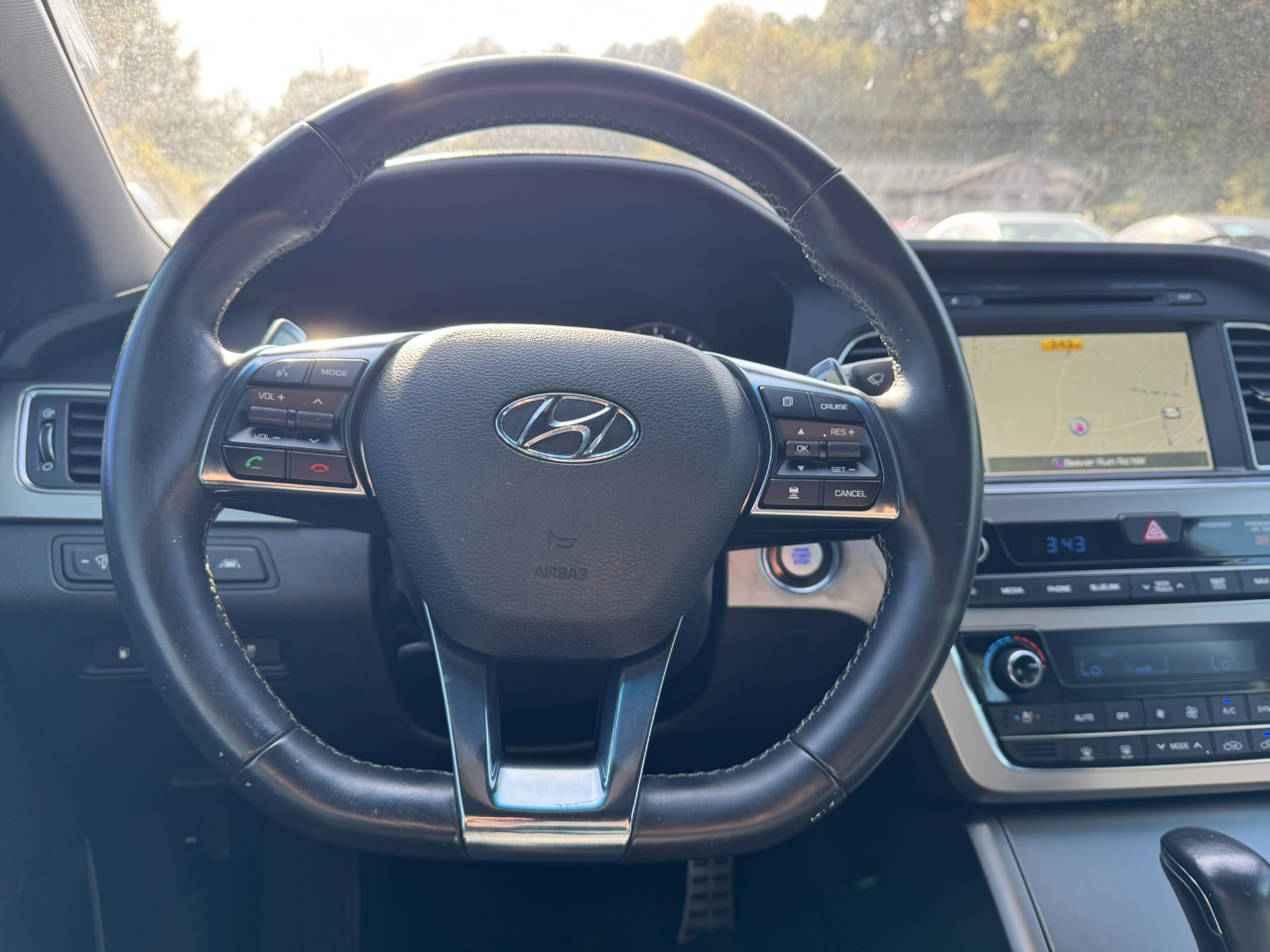 Hyundai Sonata 4dr Sdn 2.0T Limited w/Gray Accents 2015 Hyundai Sonata 4dr Sdn 2.0T Limited w/Gray Accents 2015