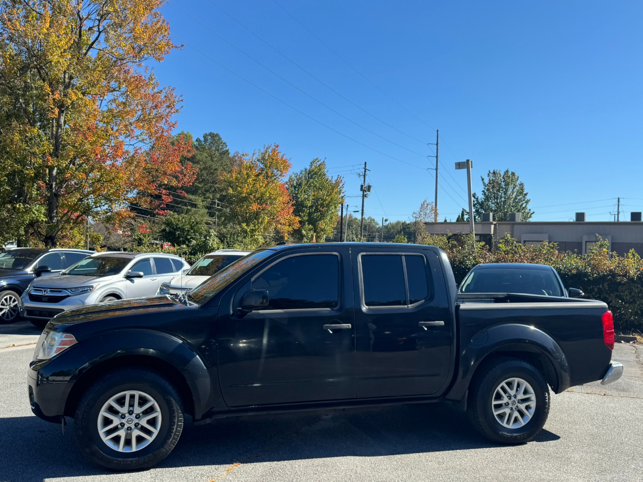 2016 Nissan Frontier SV Crew Cab photo 4