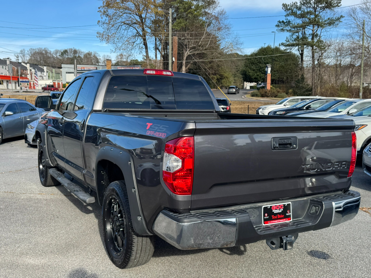 Toyota Tundra 2WD Truck Double Cab 4.6L V8 6-Spd AT SR5 (Natl) 2014