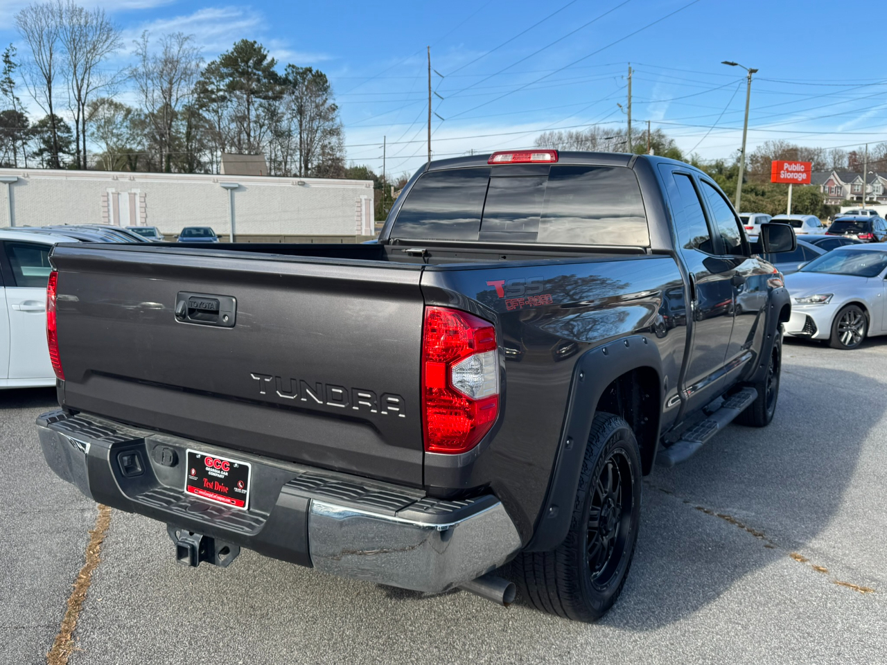 Toyota Tundra 2WD Truck Double Cab 4.6L V8 6-Spd AT SR5 (Natl) 2014