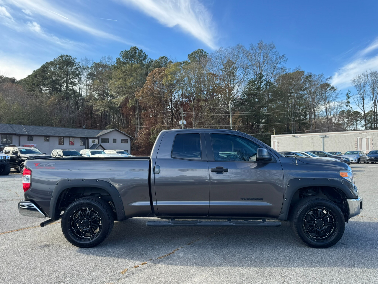 Toyota Tundra 2WD Truck Double Cab 4.6L V8 6-Spd AT SR5 (Natl) 2014