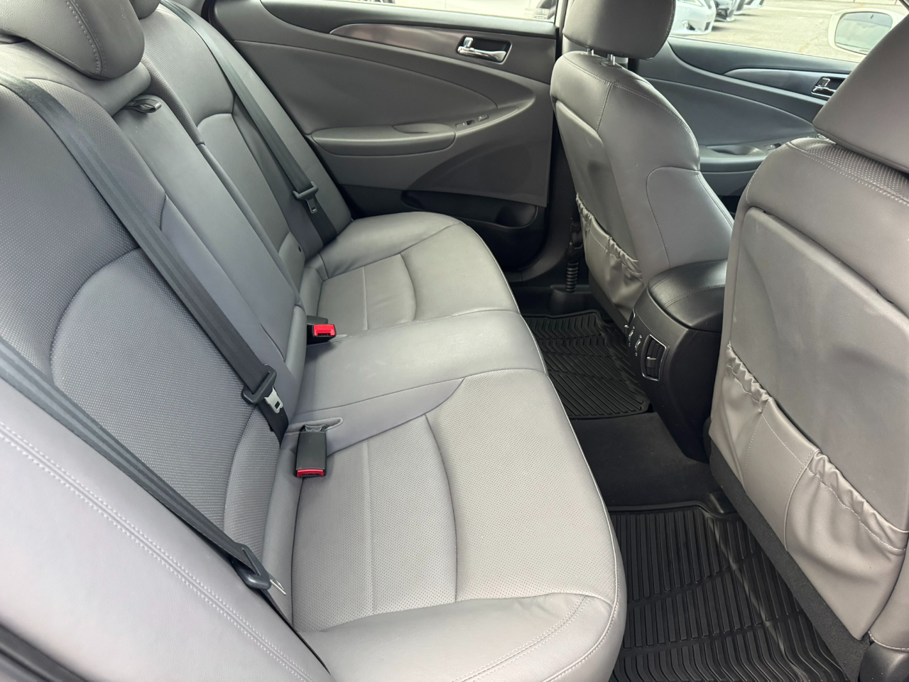 Hyundai Sonata Hybrid 4dr Sdn Limited 2013