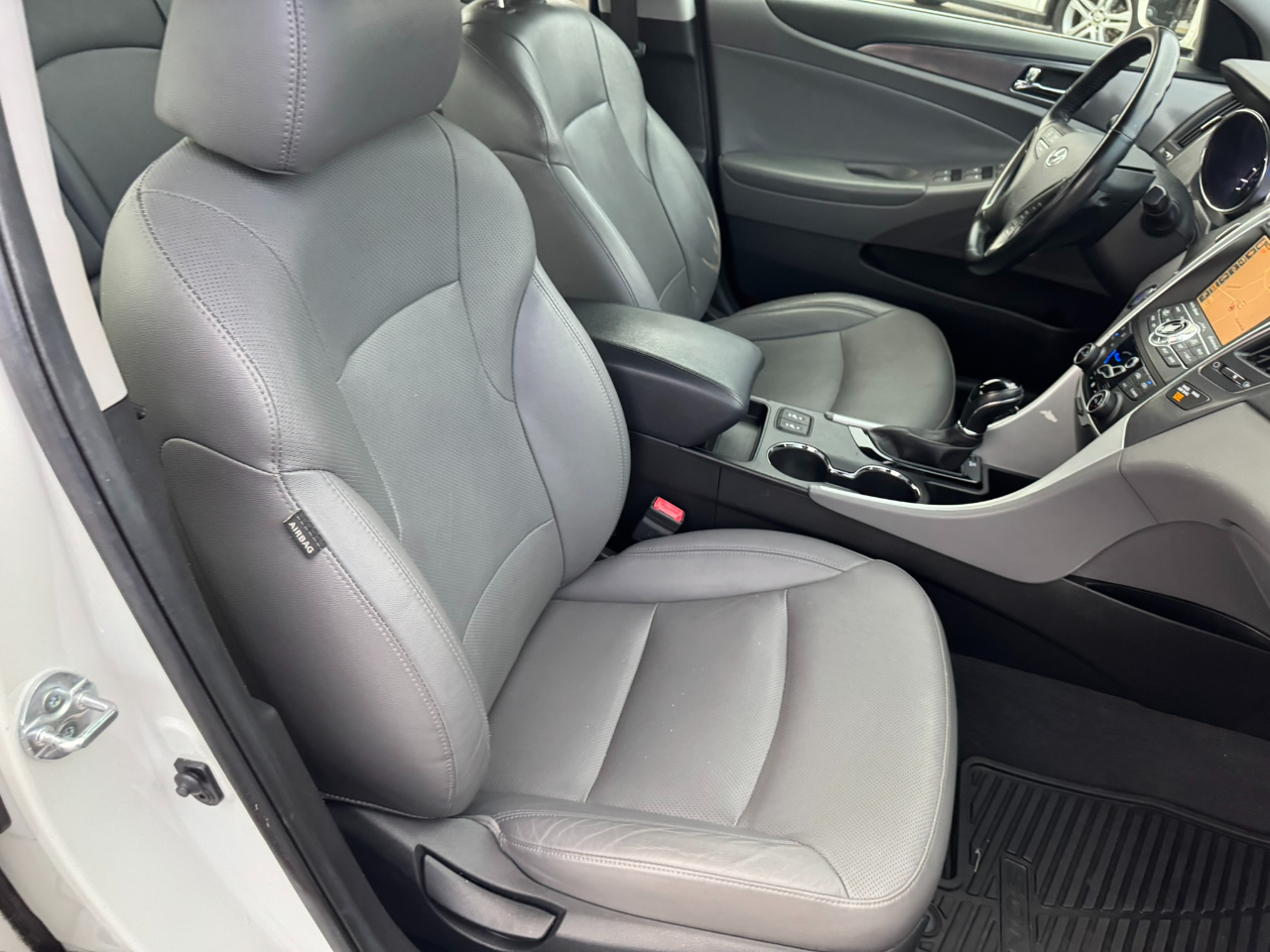 Hyundai Sonata Hybrid 4dr Sdn Limited 2013