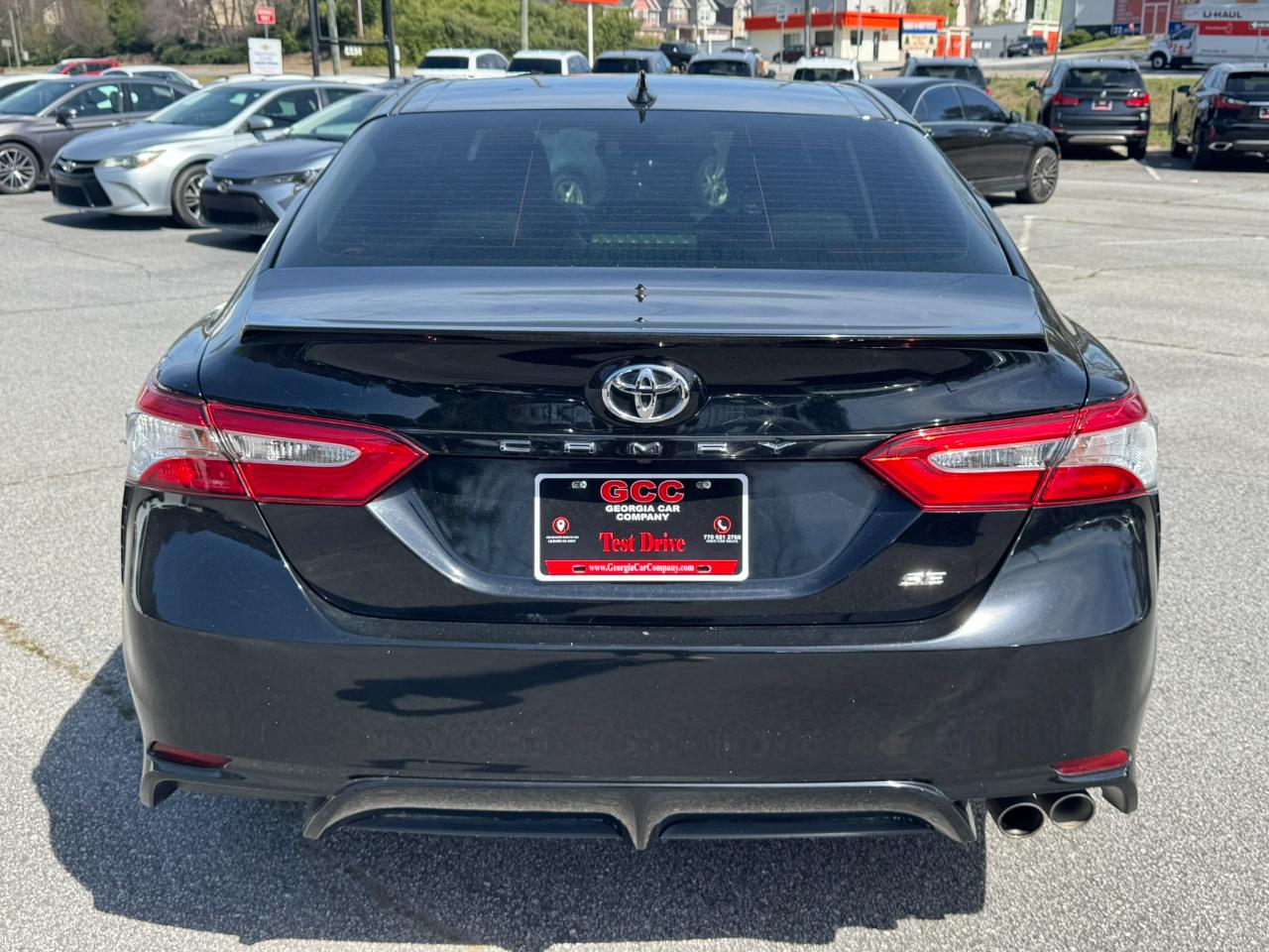Toyota Camry SE Auto (Natl) 2020