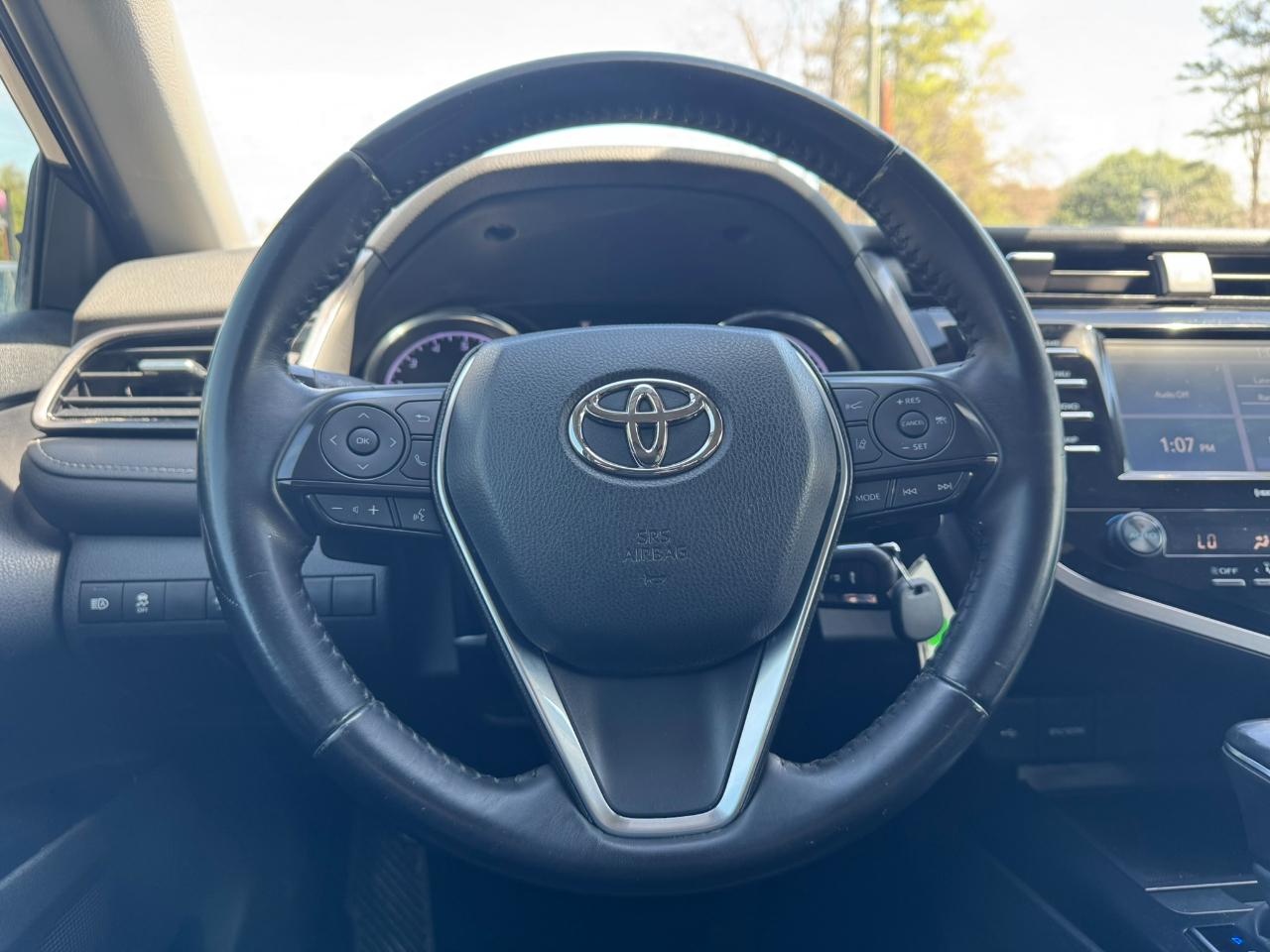 Toyota Camry SE Auto (Natl) 2020