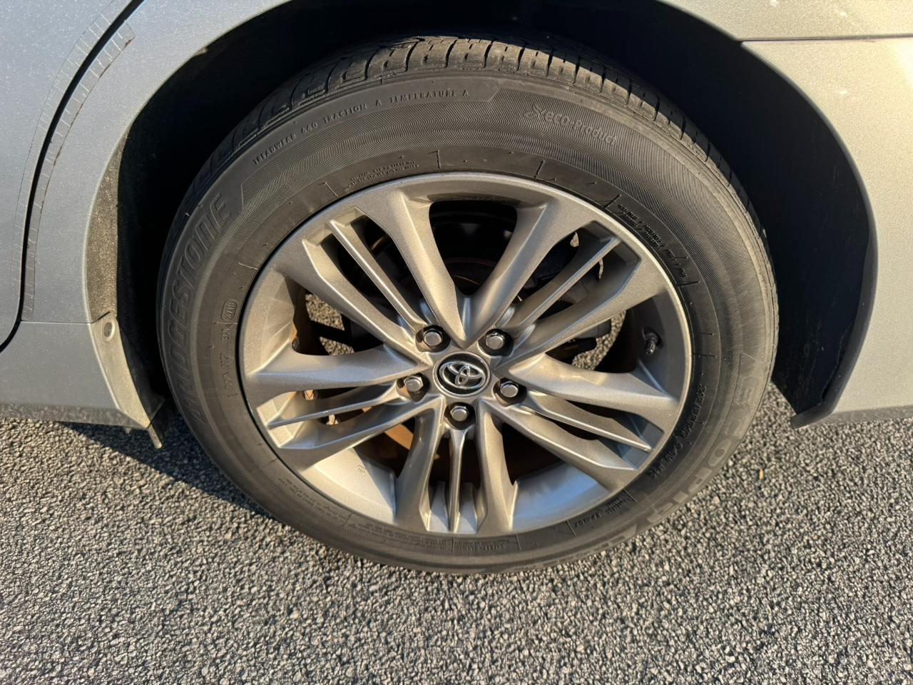 Toyota Camry 4dr Sdn SE Auto (Natl) 2015