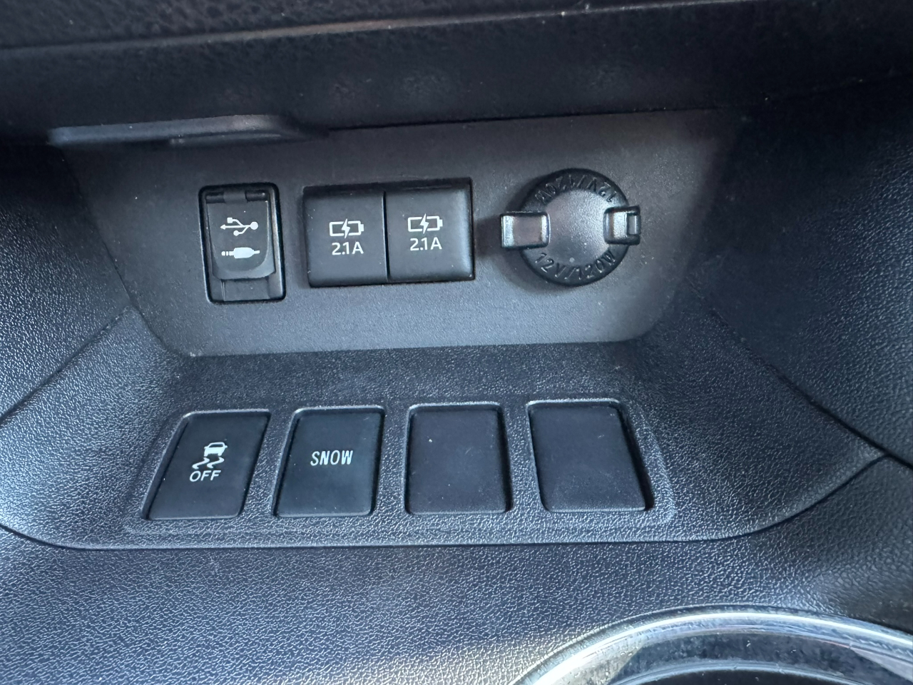 Toyota Highlander SE V6 FWD (Natl) 2017