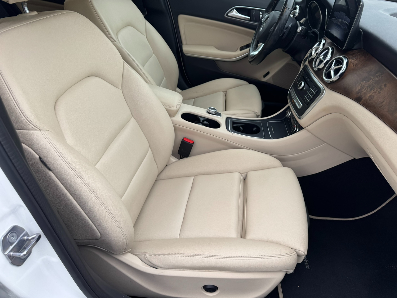 Mercedes-Benz GLA GLA 250 SUV 2019