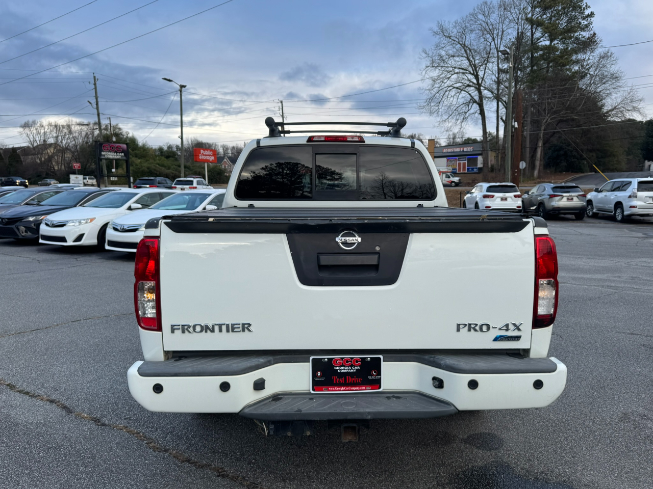 Nissan Frontier Crew Cab 4x4 PRO-4X Auto 2017