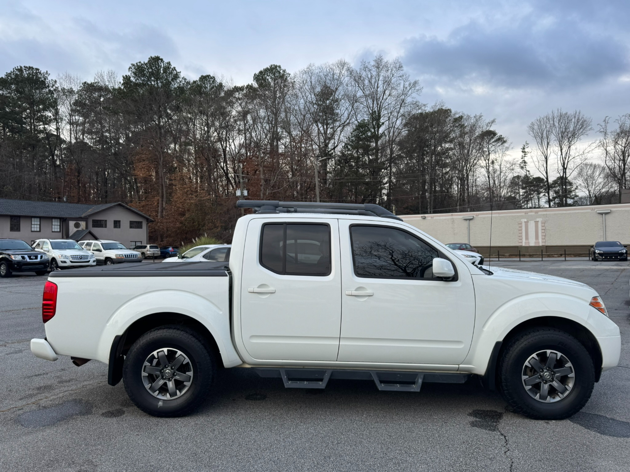 Nissan Frontier Crew Cab 4x4 PRO-4X Auto 2017