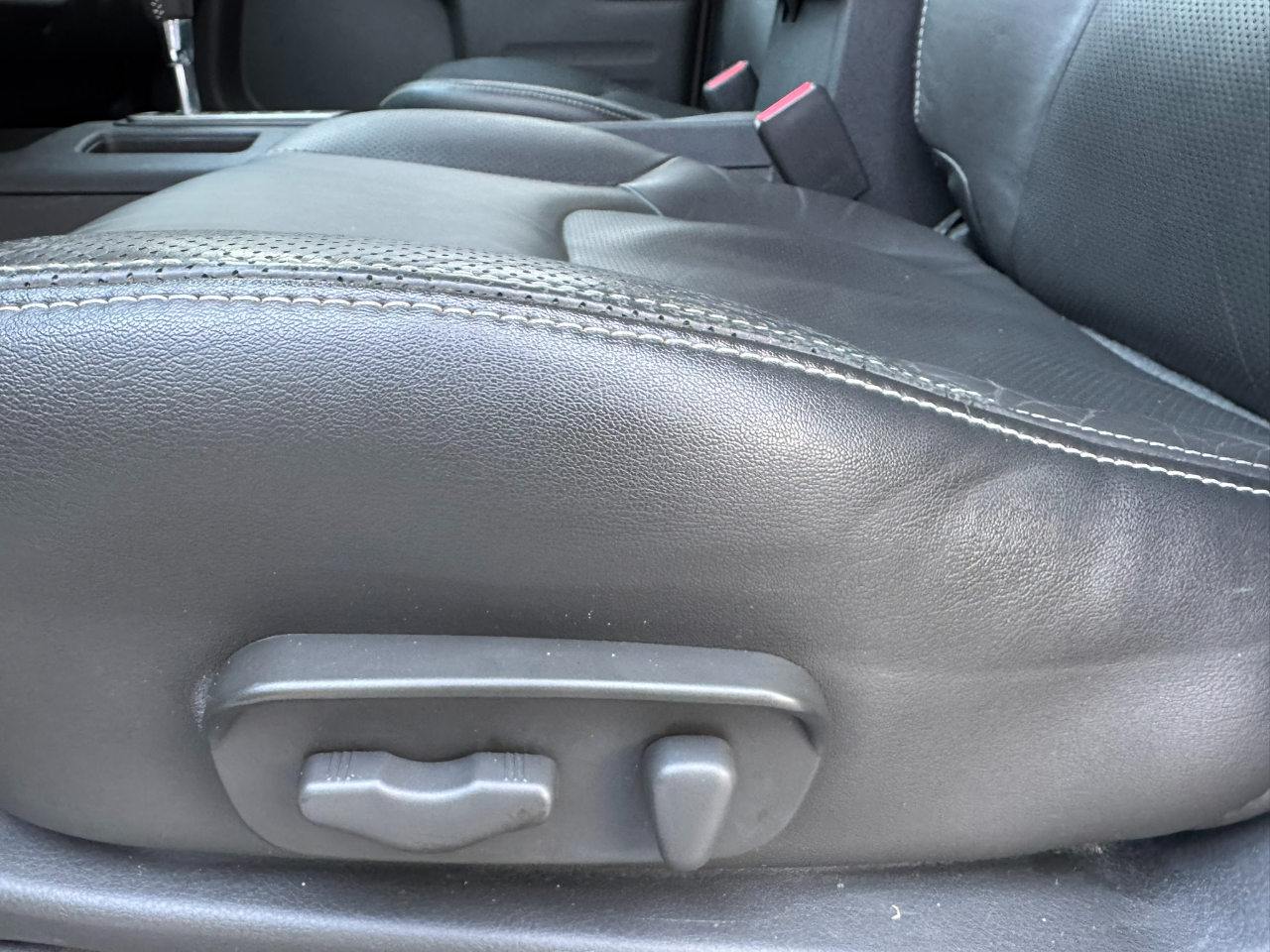 Nissan Frontier Crew Cab 4x4 PRO-4X Auto 2017