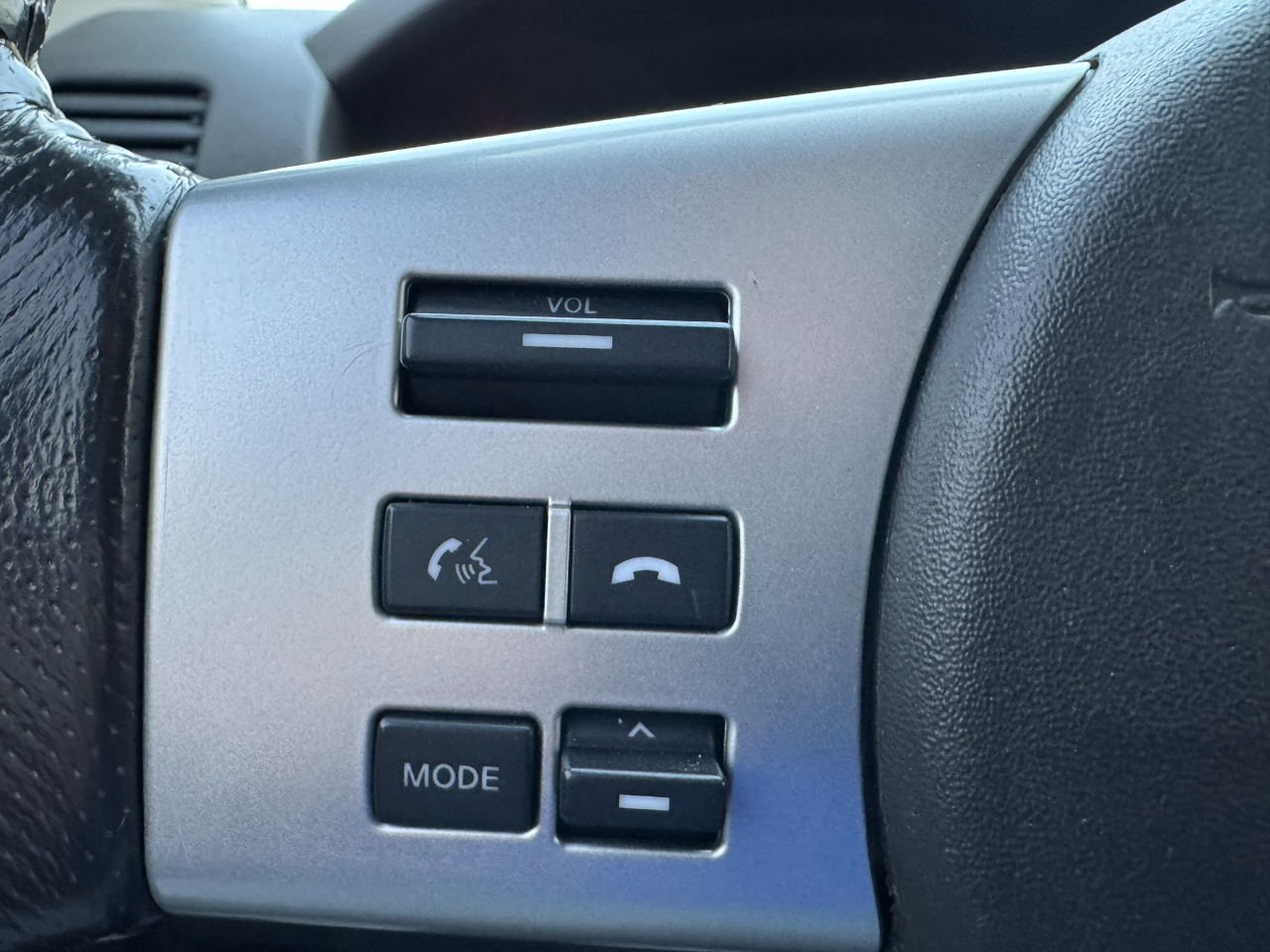 Nissan Frontier Crew Cab 4x4 PRO-4X Auto 2017