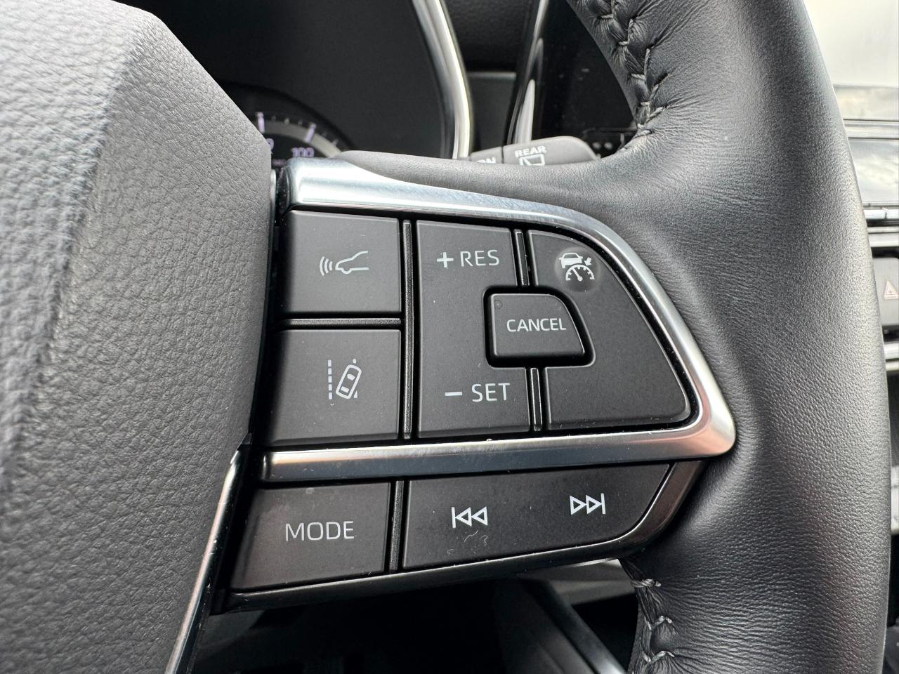 Toyota Highlander Limited FWD (Natl) 2020