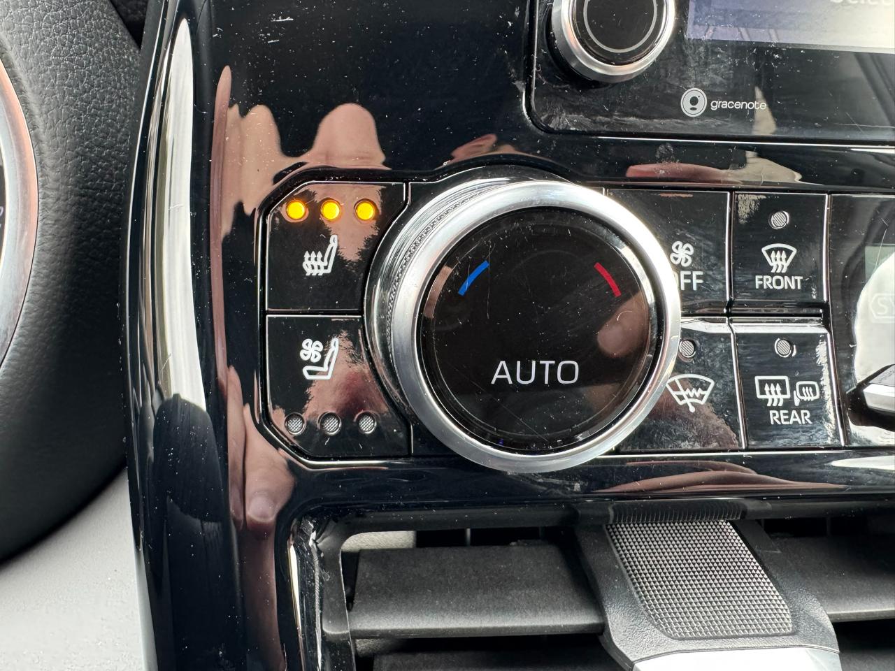 Toyota Highlander Limited FWD (Natl) 2020