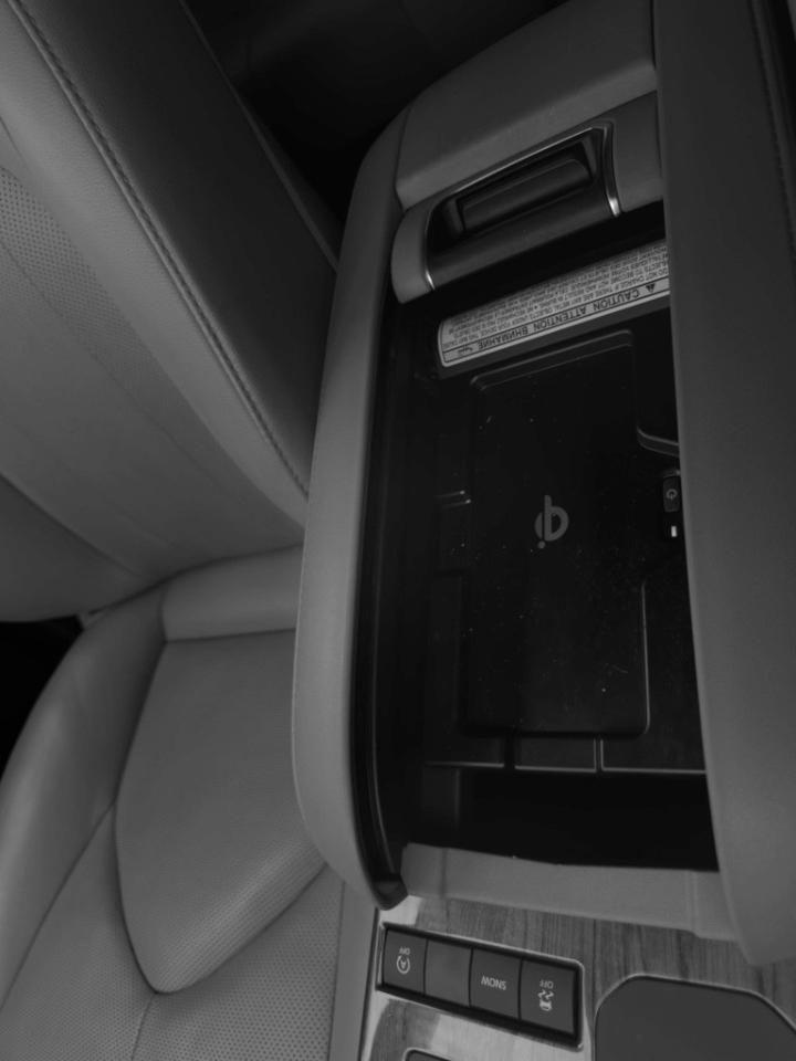 Toyota Highlander Limited FWD (Natl) 2020