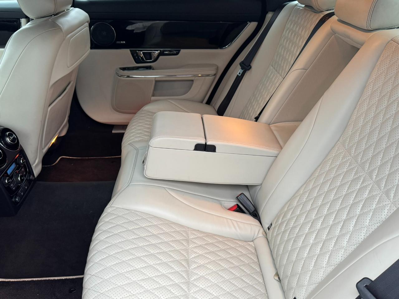 Jaguar XJ 4dr Sdn XJL Portfolio RWD 2016