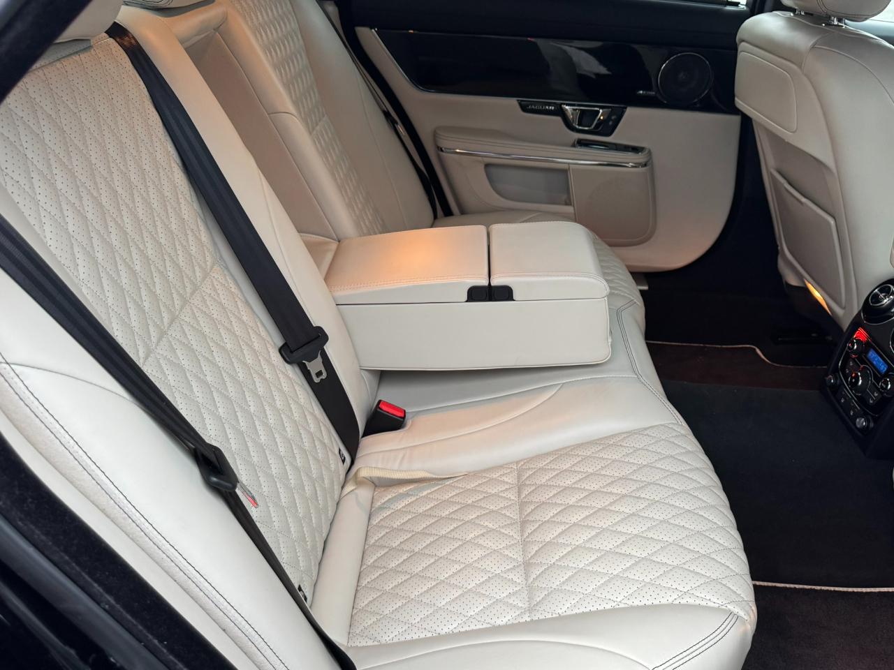 Jaguar XJ 4dr Sdn XJL Portfolio RWD 2016