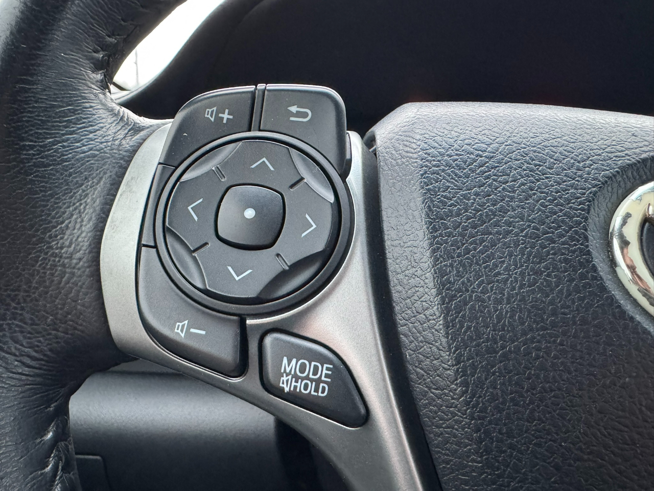 Toyota Camry 4dr Sdn I4 Auto SE Sport Limited Edition (Natl) 2012