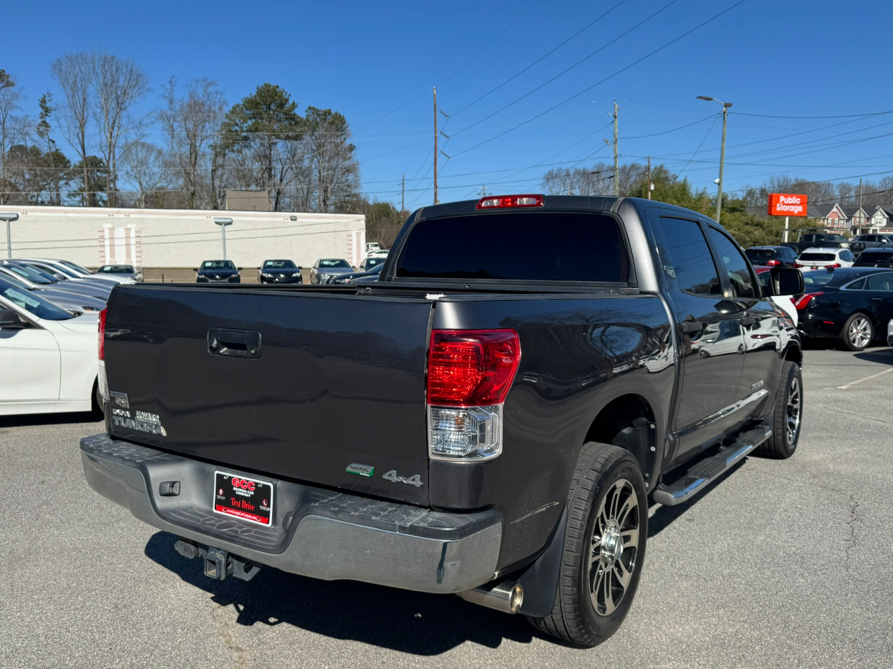 Toyota Tundra 4WD Truck CrewMax 5.7L FFV V8 6-Spd AT (Natl) 2013
