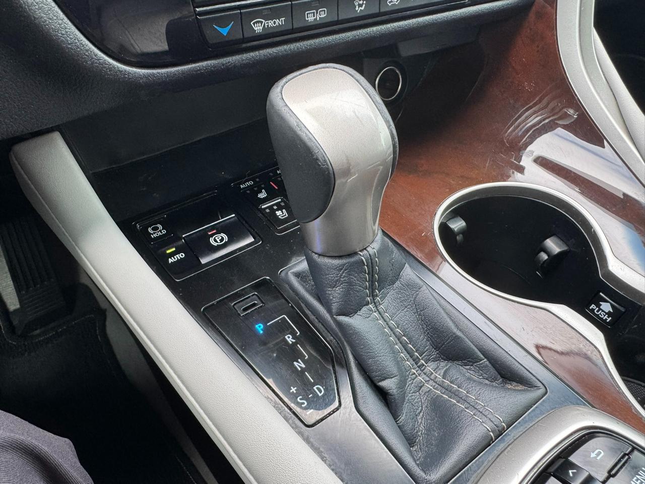 Lexus RX RX 350 FWD 2017