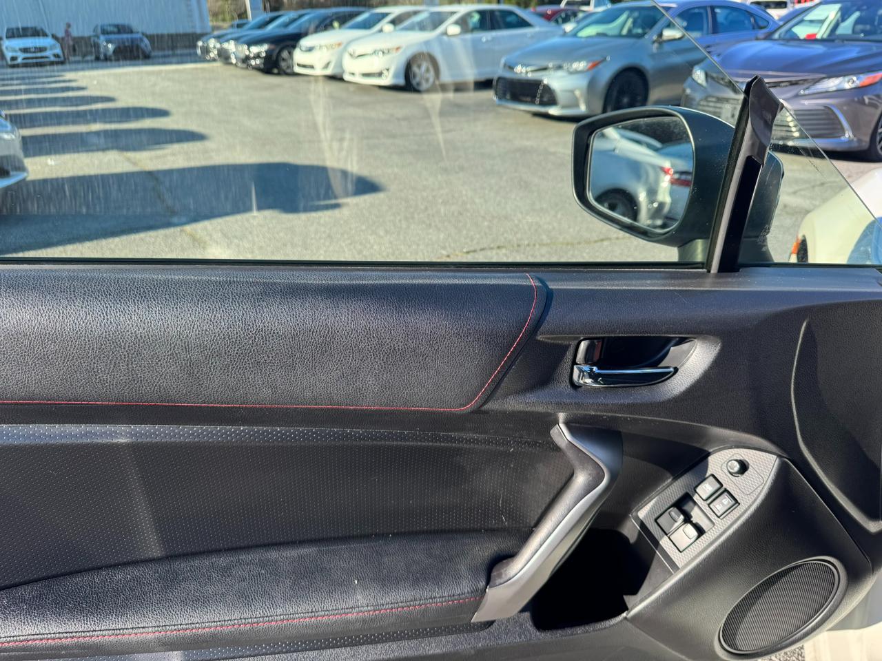 Scion FR-S 2dr Cpe Auto (Natl) 2013