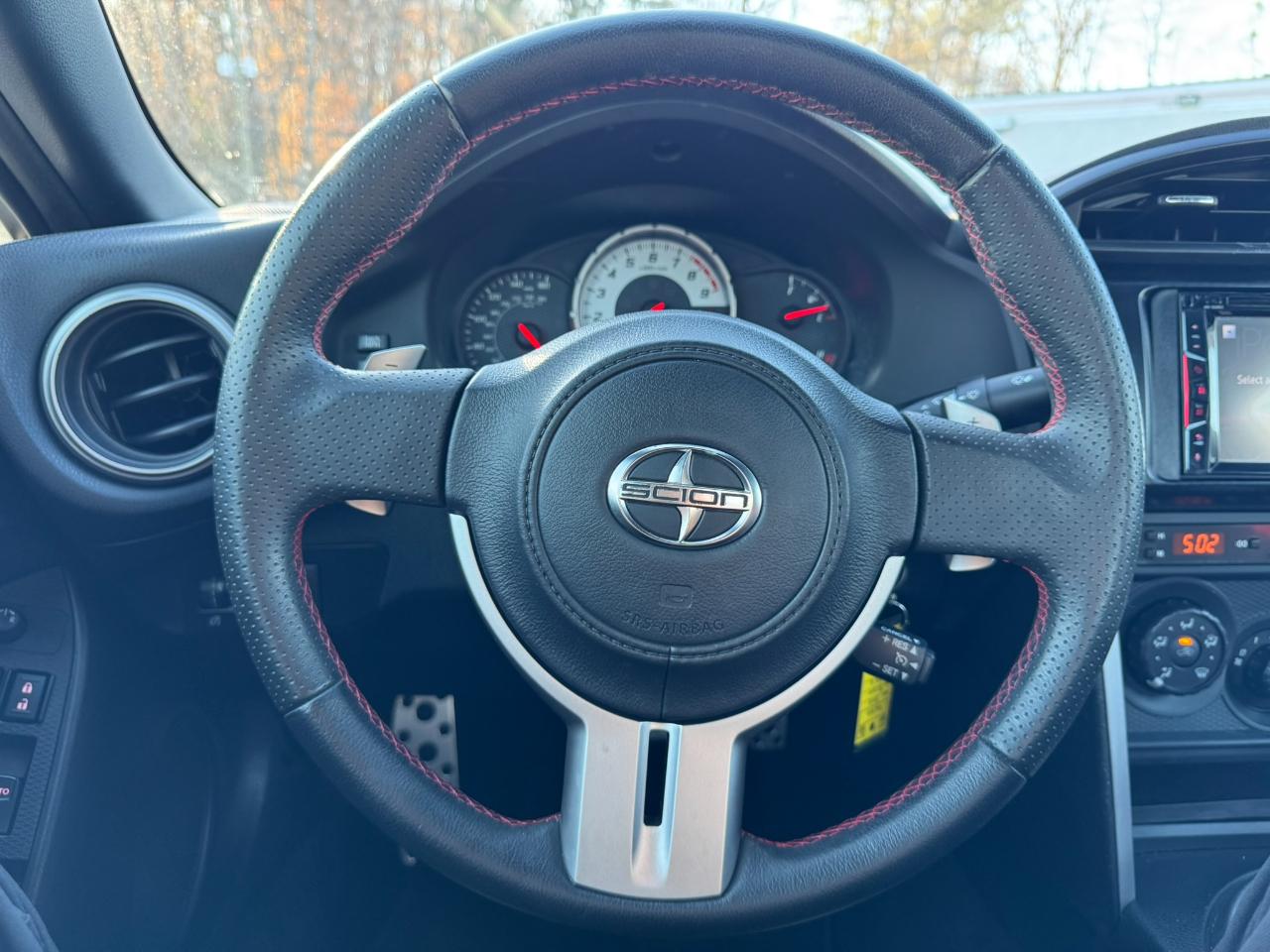 Scion FR-S 2dr Cpe Auto (Natl) 2013