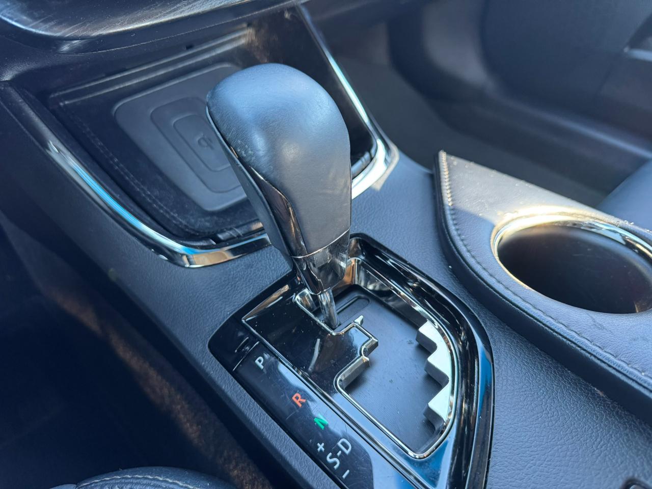 Toyota Avalon 4dr Sdn Touring (Natl) 2016