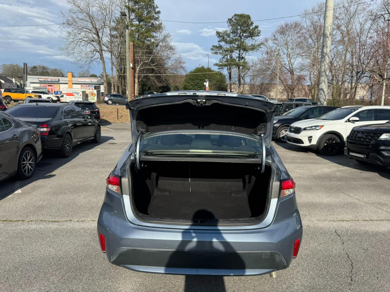 Toyota Corolla LE CVT (Natl) 2022