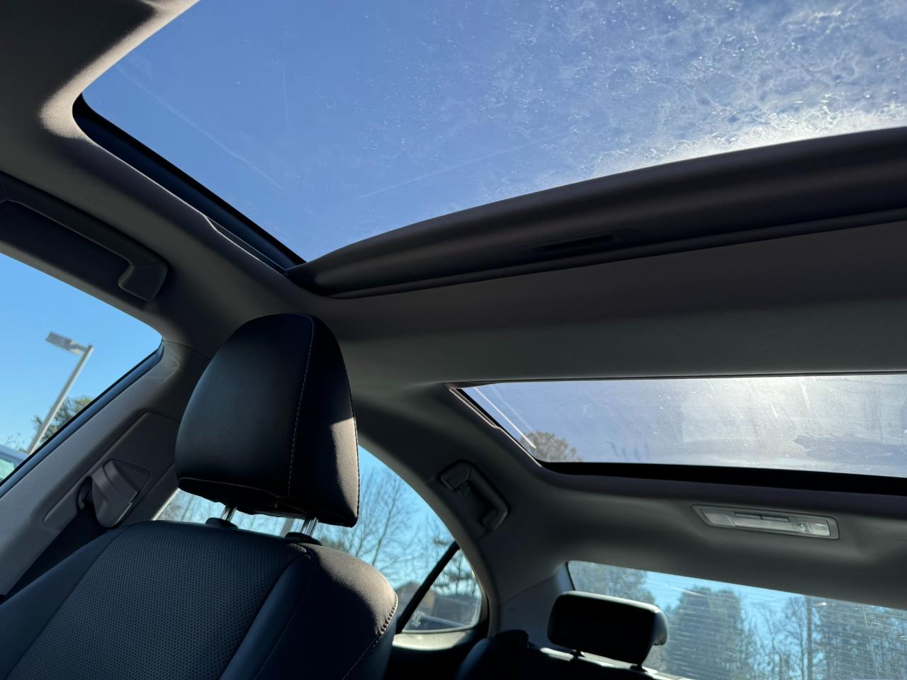 Lexus ES ES 350 FWD 2017