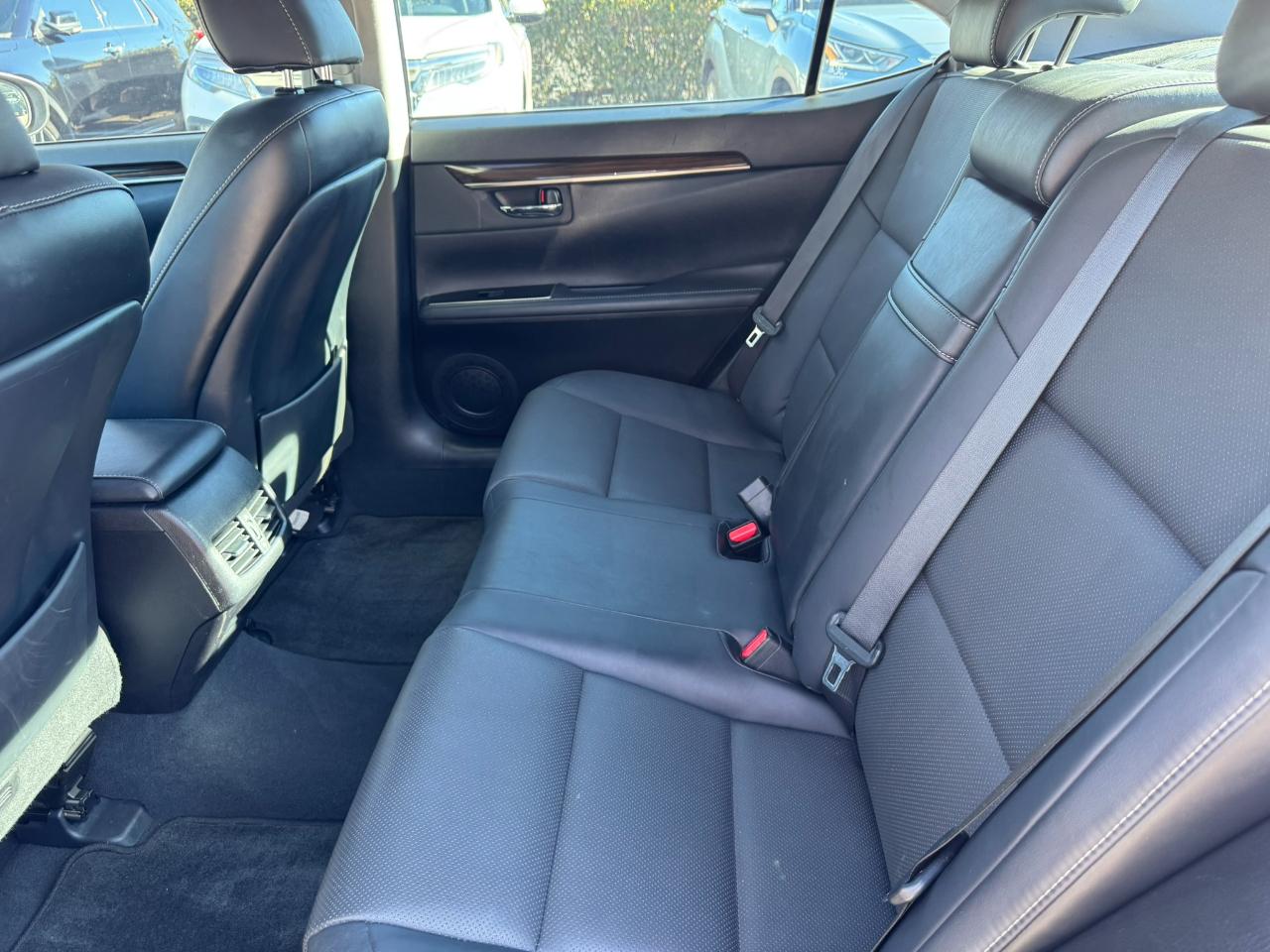 Lexus ES ES 350 FWD 2017