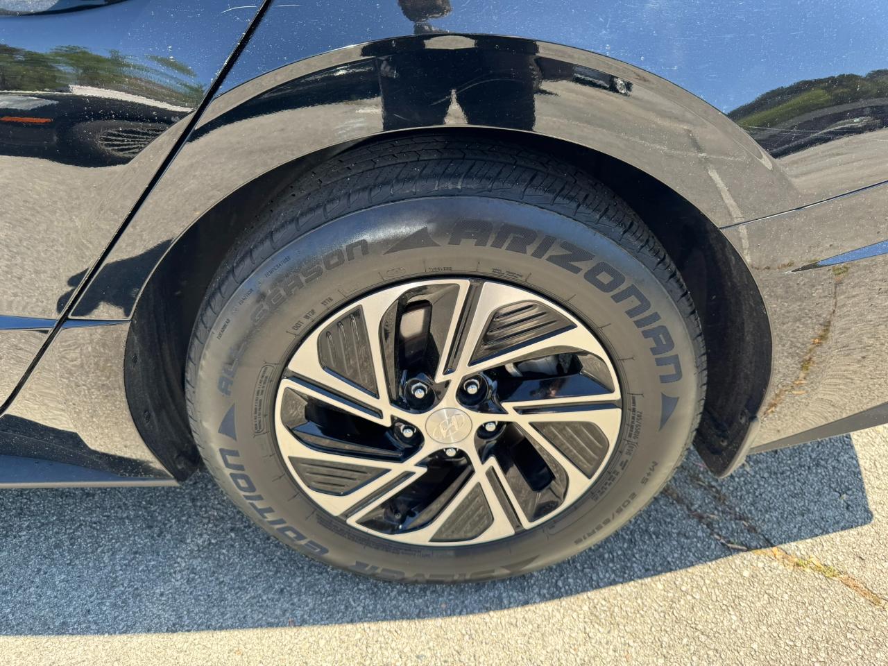 Hyundai Sonata Hybrid Blue 2.0L *Ltd Avail* 2023