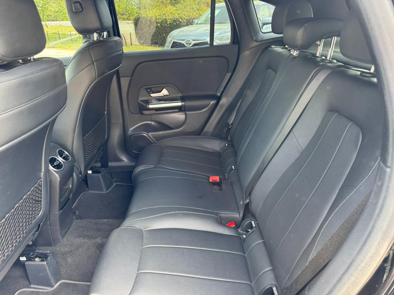 Mercedes-Benz GLA GLA 250 SUV 2021