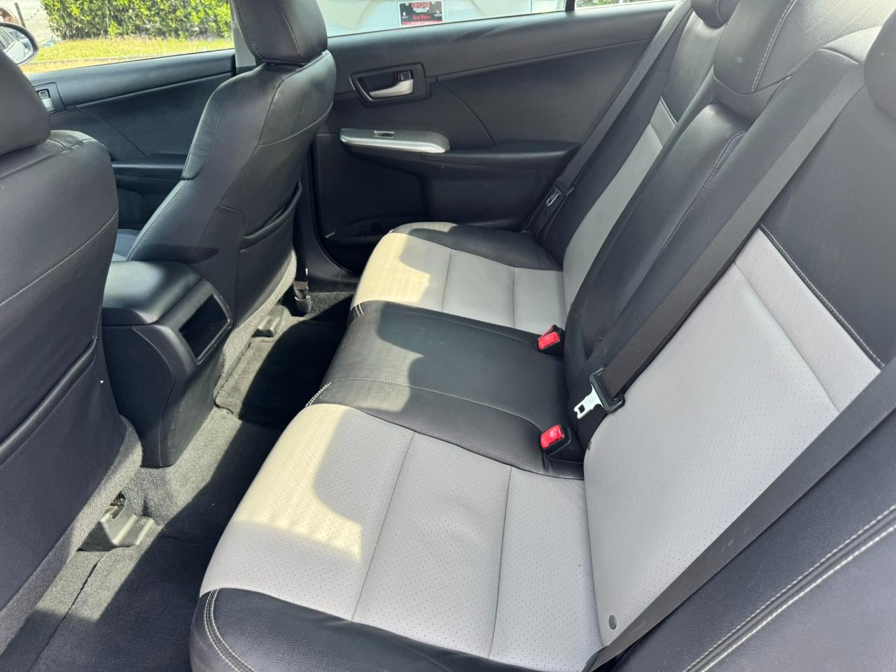 Toyota Camry 4dr Sdn I4 Auto SE Sport Limited Edition (Natl) 2012