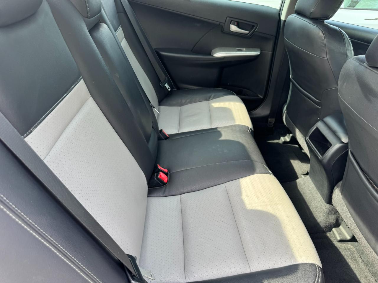 Toyota Camry 4dr Sdn I4 Auto SE Sport Limited Edition (Natl) 2012