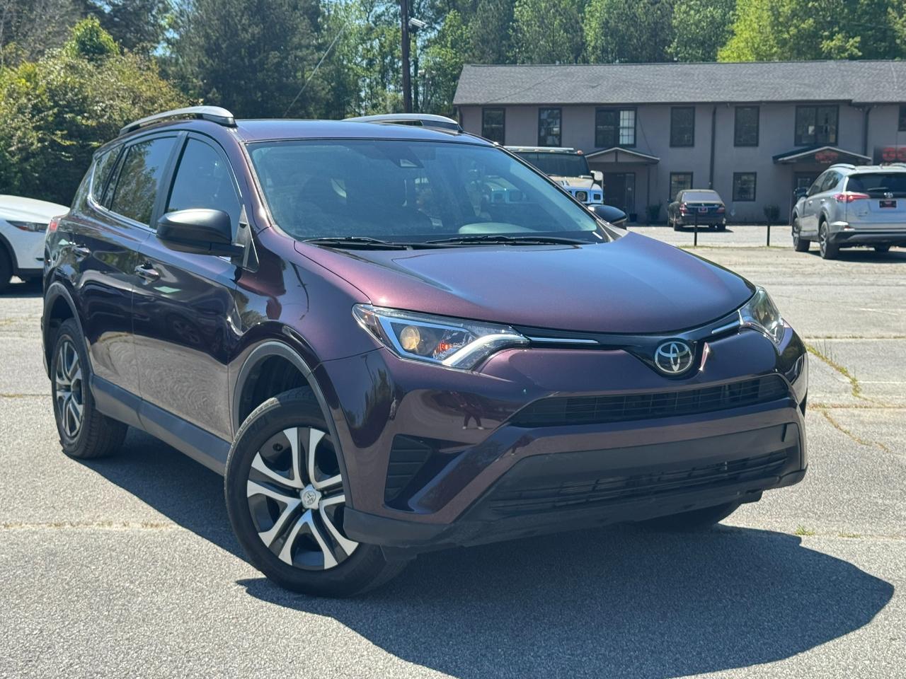 2018 Toyota RAV4 LE FWD (Natl)