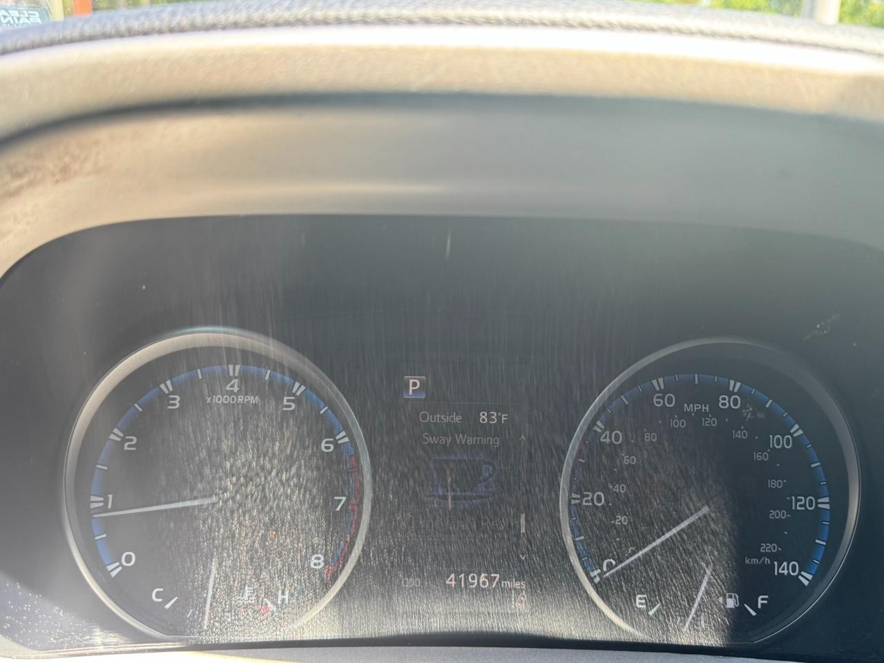 Toyota RAV4 LE FWD (Natl) 2018